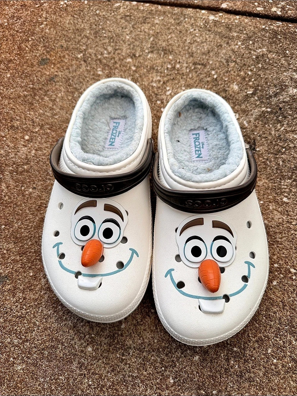 Crocs Disney Frozen Olaf Classic Lined Clog White & Blue Kids 6 Womens 7.5